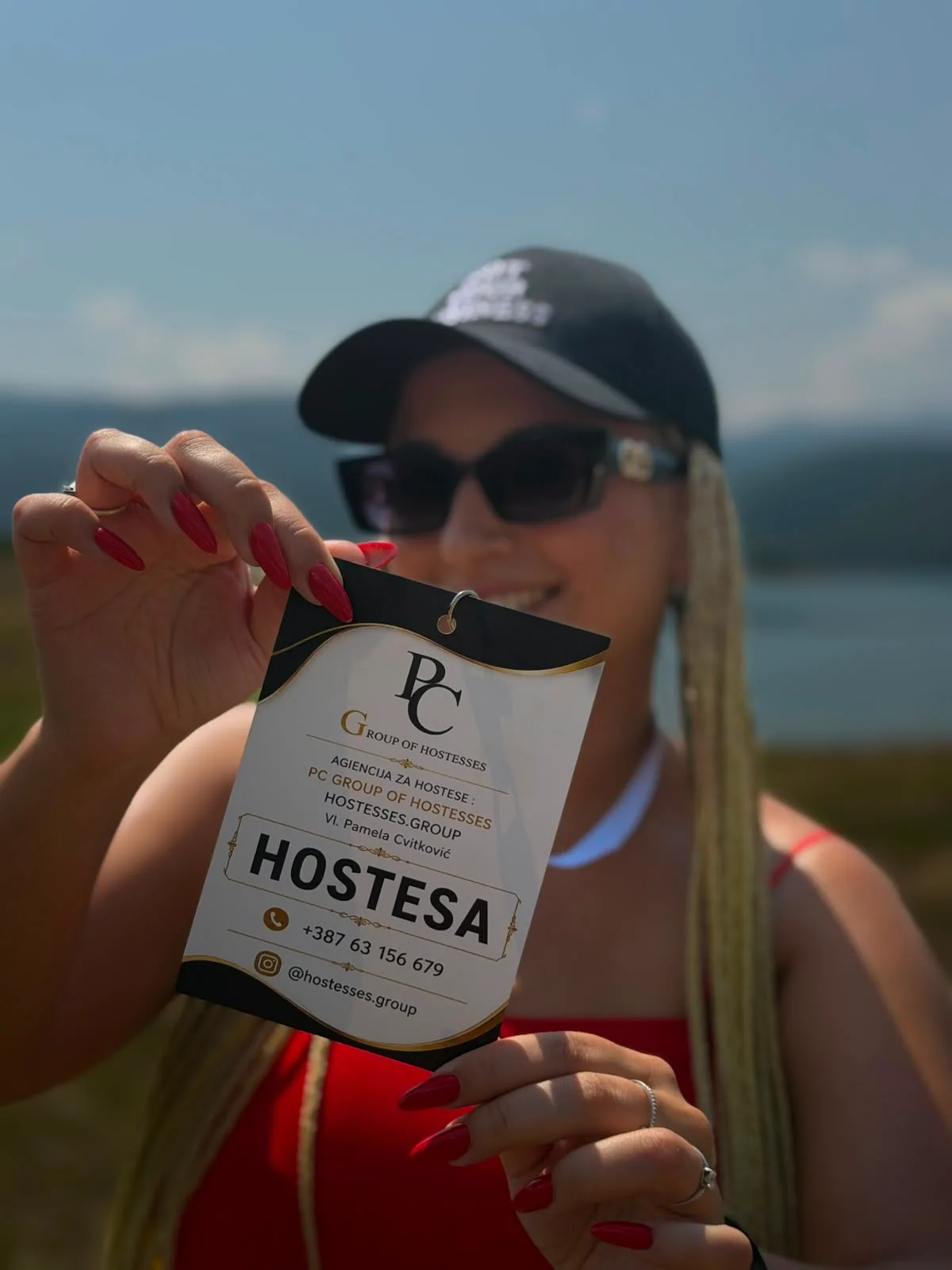 Hostesa na događaju